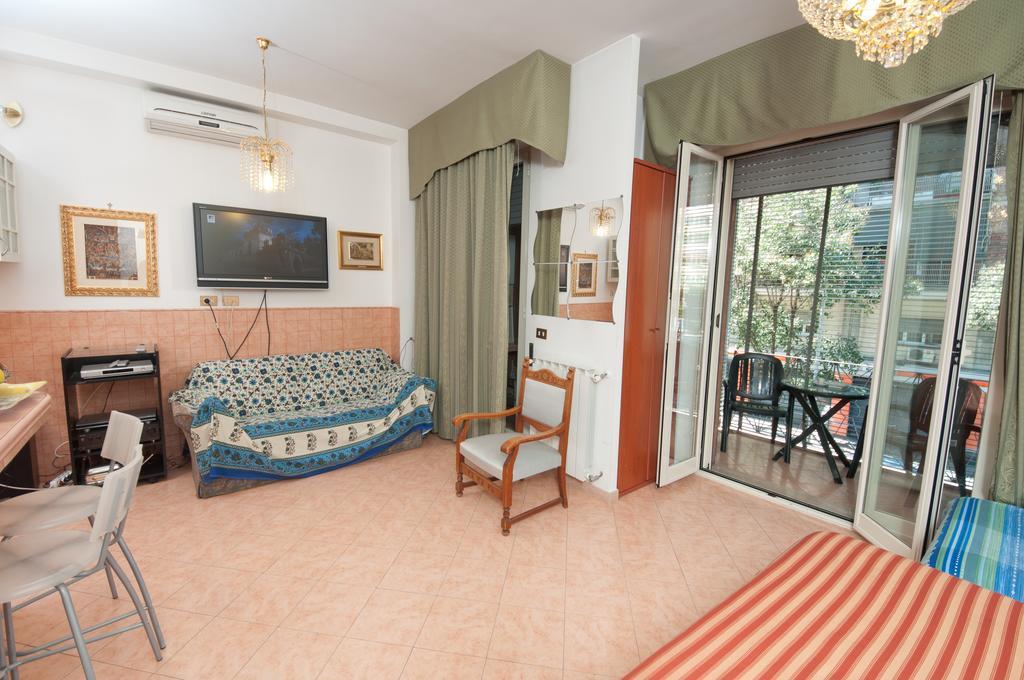 Suites Oliveri Viale Marconi Rome Extérieur photo