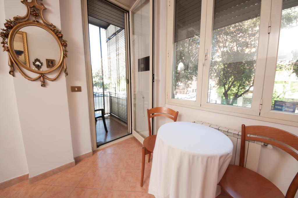 Suites Oliveri Viale Marconi Rome Extérieur photo